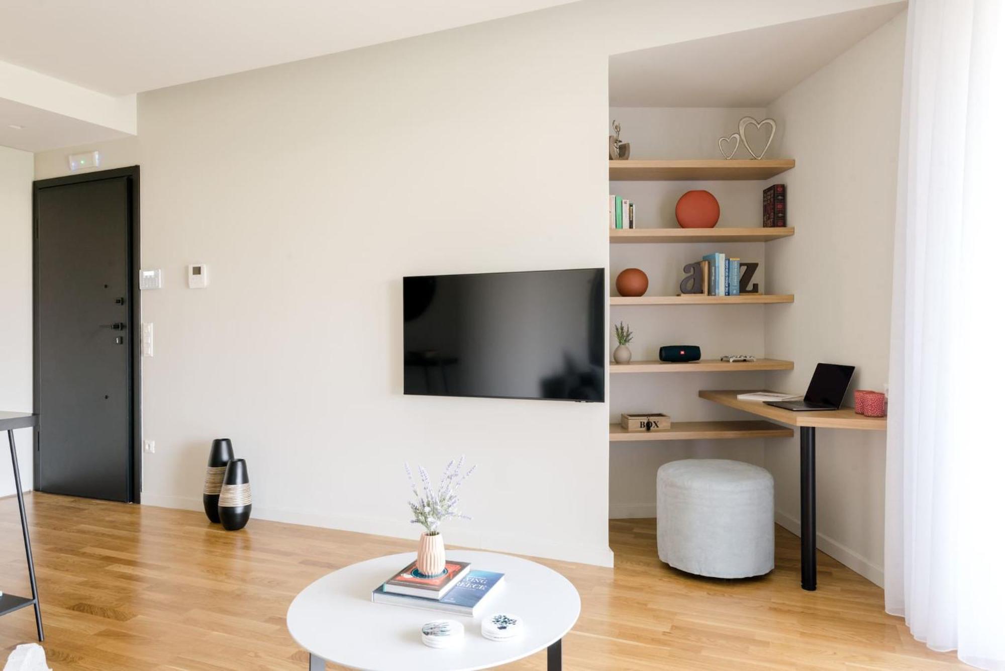 Urban Apt With Stunning Acropolis View & Roofdeck เอเธนส์ ภายนอก รูปภาพ