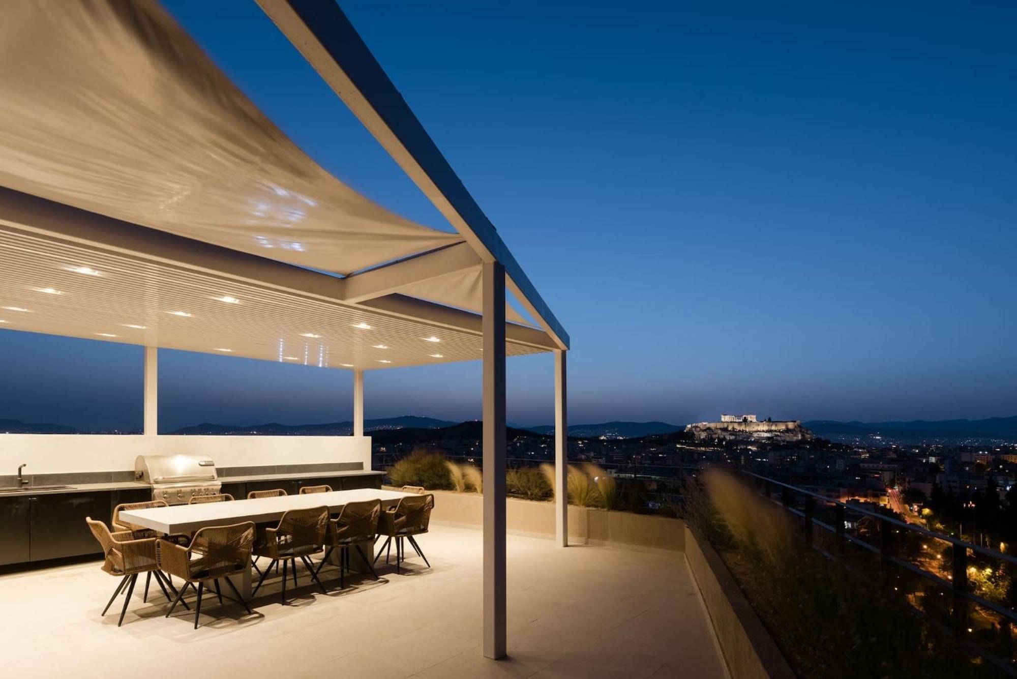 Urban Apt With Stunning Acropolis View & Roofdeck เอเธนส์ ภายนอก รูปภาพ