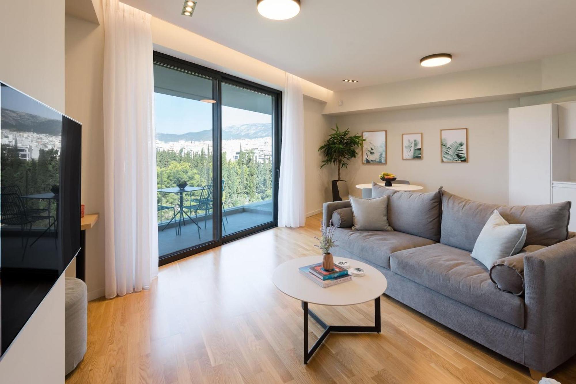 Urban Apt With Stunning Acropolis View & Roofdeck เอเธนส์ ภายนอก รูปภาพ