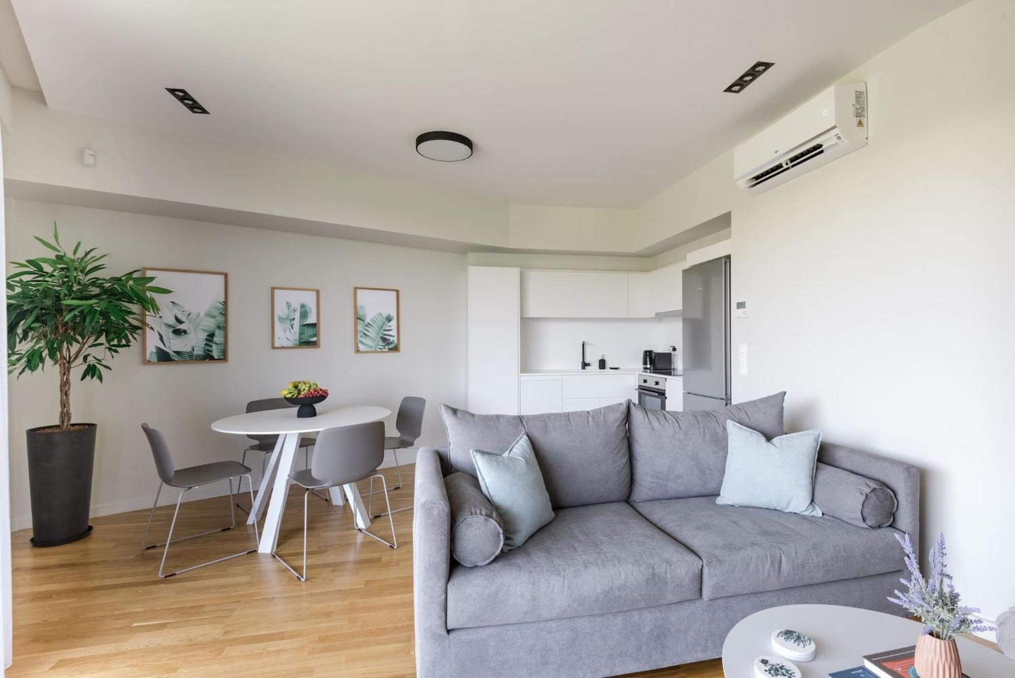 Urban Apt With Stunning Acropolis View & Roofdeck เอเธนส์ ภายนอก รูปภาพ